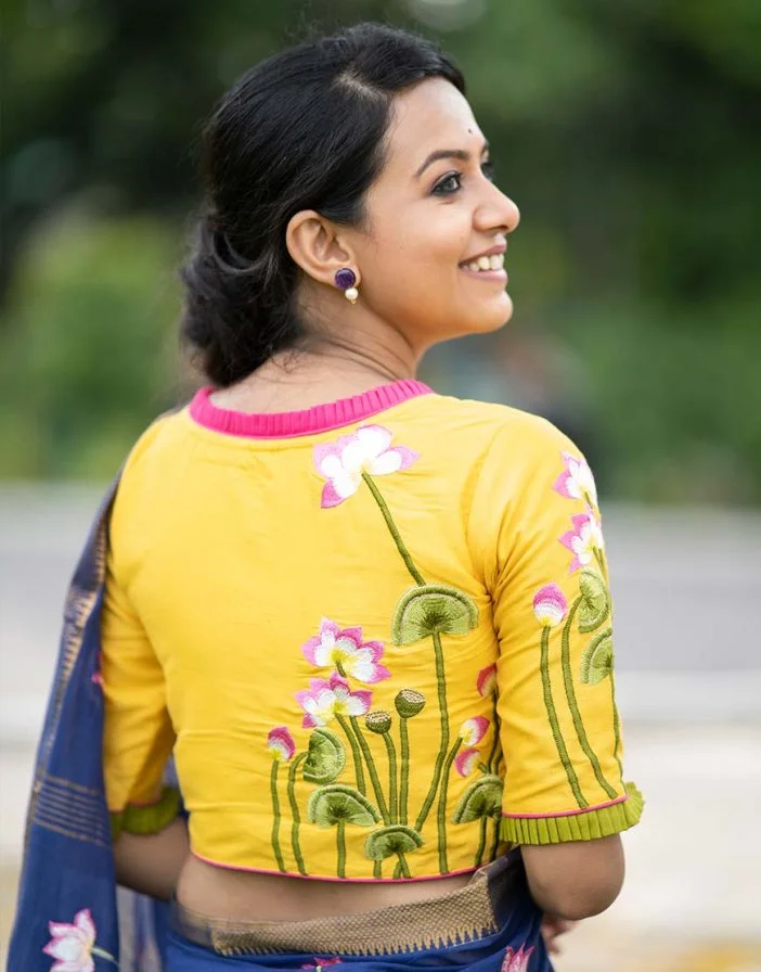 Jheel Komol Blouse