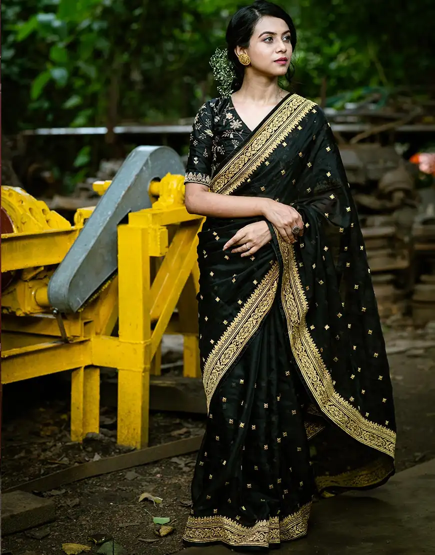 Uttoron Saree